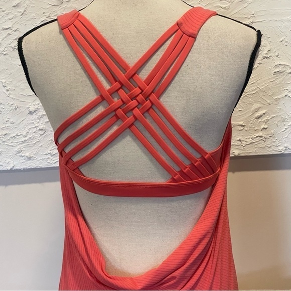 Lululemon Women's Wild Tank Top Strappy Coral Stripes size 6 Yoga Workout - Picture 7 of 9